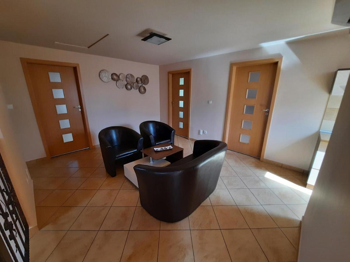Apartament Oereghegy Vendeghaz Egerszalók Zewnętrze zdjęcie