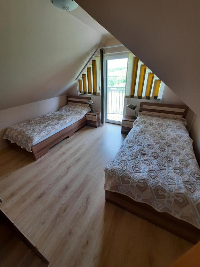 Apartament Oereghegy Vendeghaz Egerszalók Zewnętrze zdjęcie